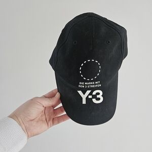 ADIDAS Y-3 Weissly YohjiYamamoto Black Adjustable Hat With Embroidered Signature